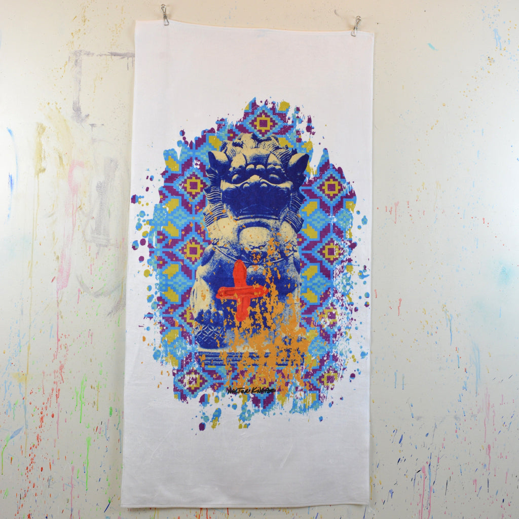 Walter Knabe Beach Towel Foo Dog